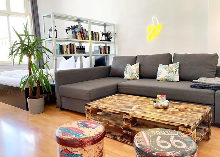 2 Zimmer Ferienwohnung In Zentraler Lage Inkl Wlan & Netflix
